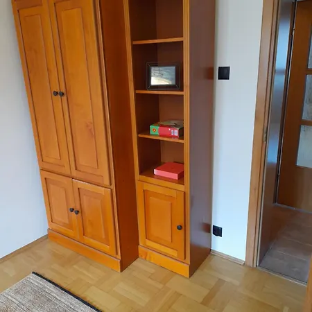 Centrum Dwupoziomowy 120 Metrow Nowy Targ